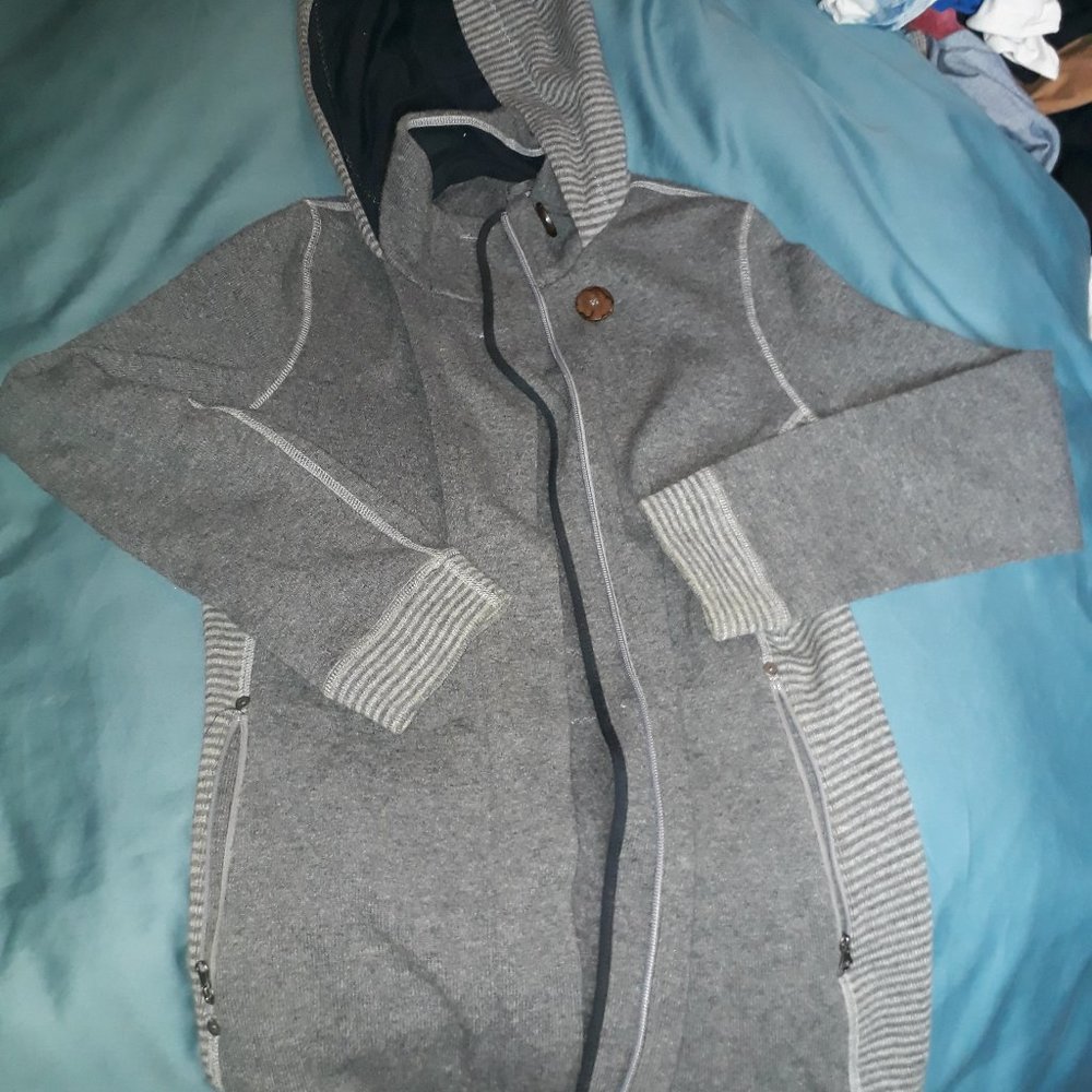 Prana Wool blend coat